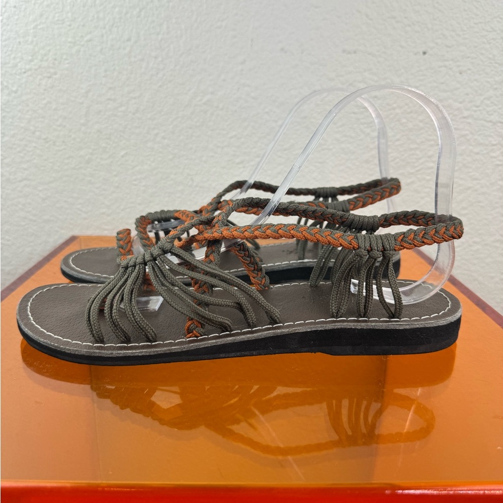 Plaka Flat Sandal Palm Leaf Grey Orange Size 6